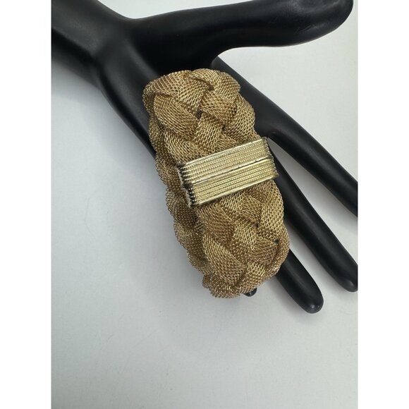 Nice Woven Gold Tone Wide Braided Bracelet w/Magnetic Clasp 7" - Picture 8 of 8
